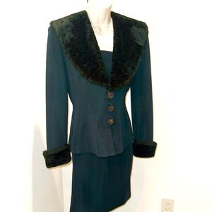 Vintage Cache Forest Green Fur-Trimmed Jacket & Skirt Suit Set